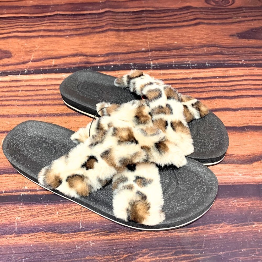 Fuzzy Leopard Slides Size 8.5 - Picture 3 of 8